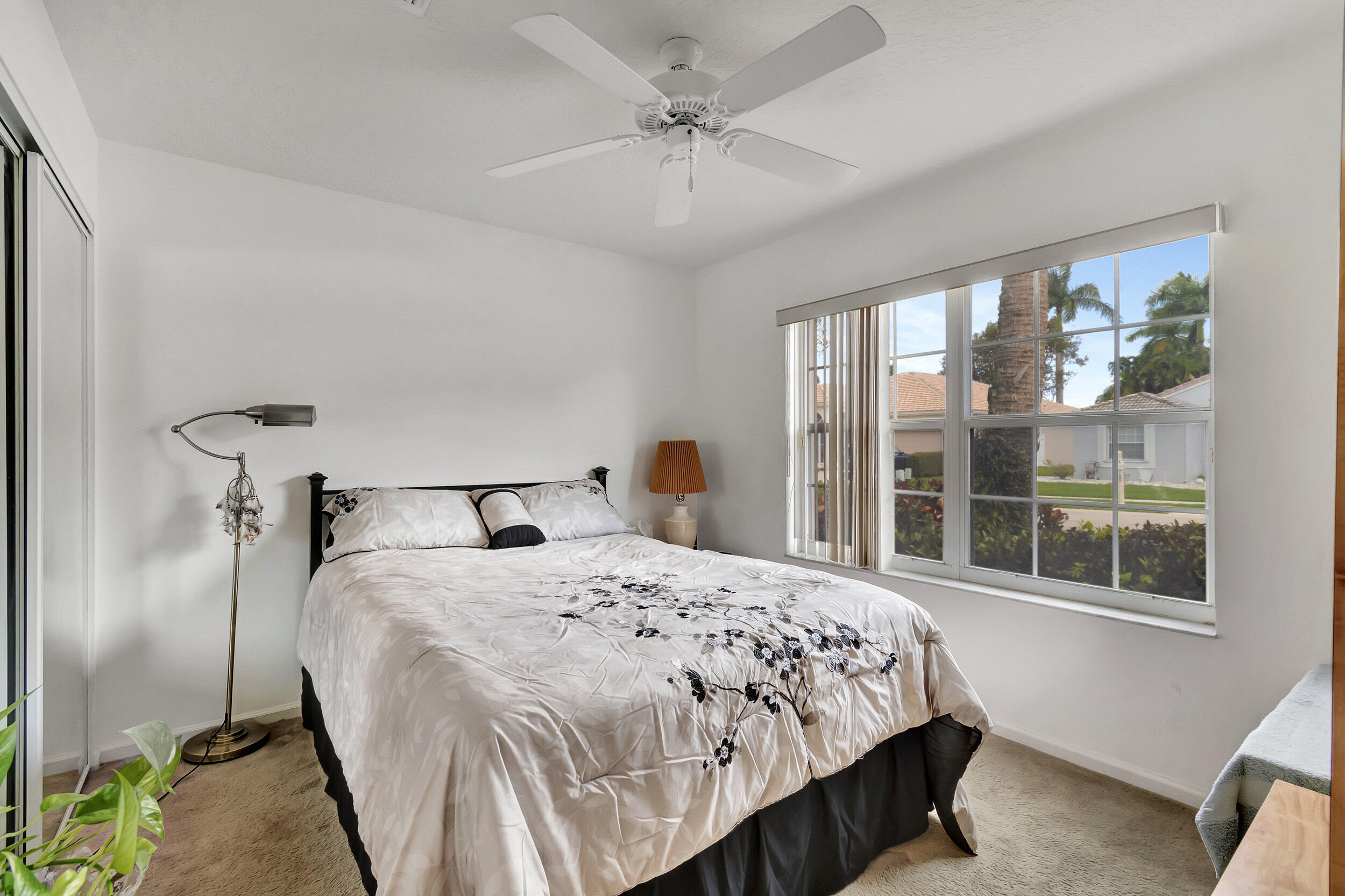 MAJESTIC ISLES 2 - Residential