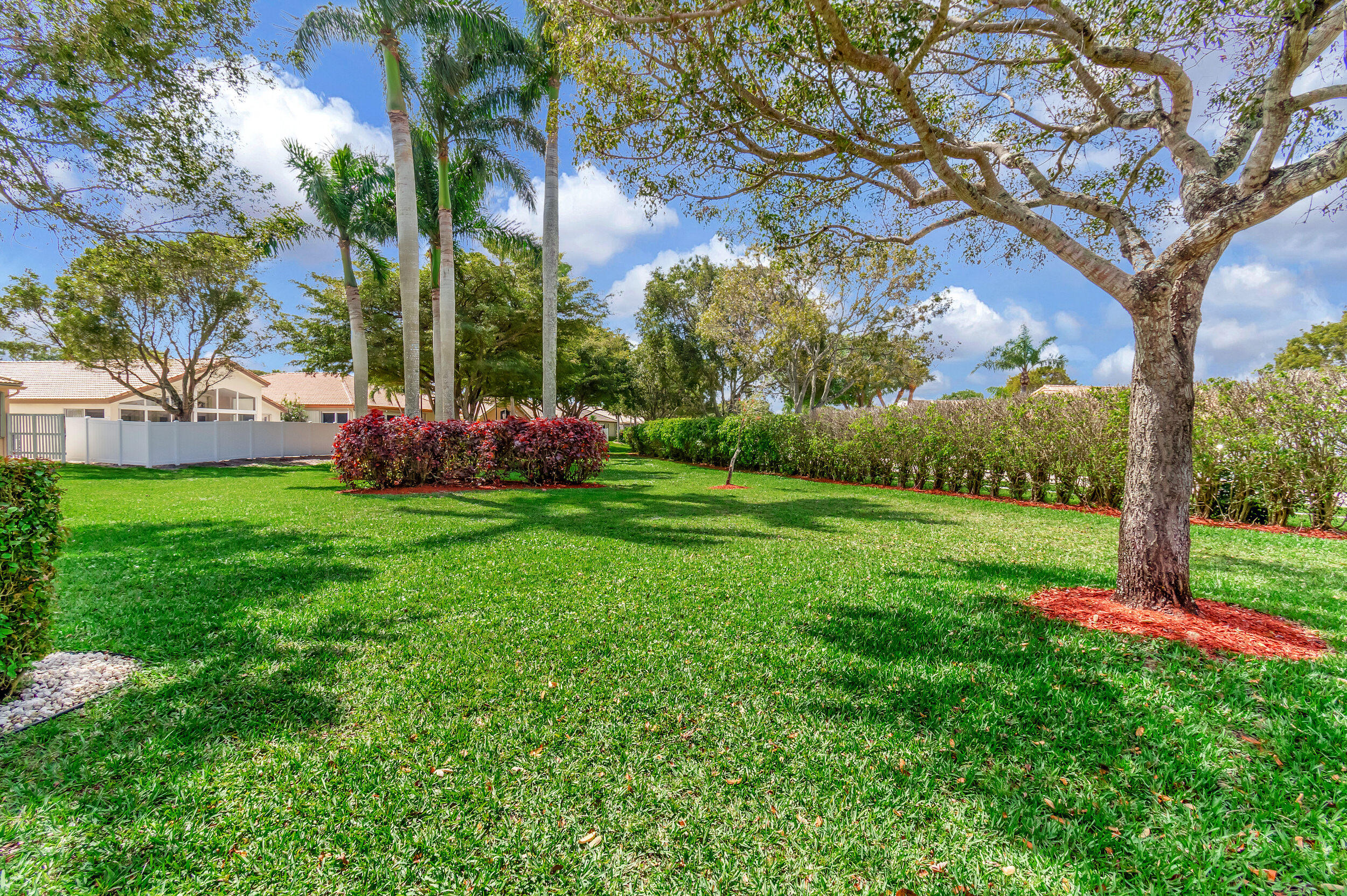 MAJESTIC ISLES 2 - Residential