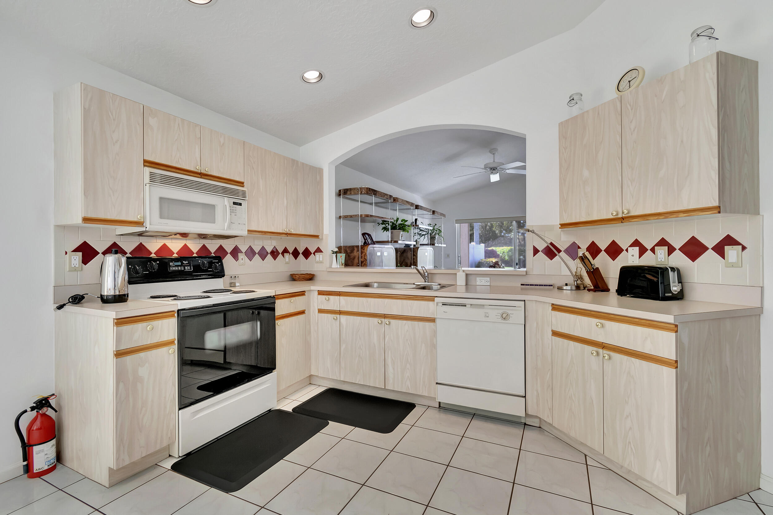 MAJESTIC ISLES 2 - Residential