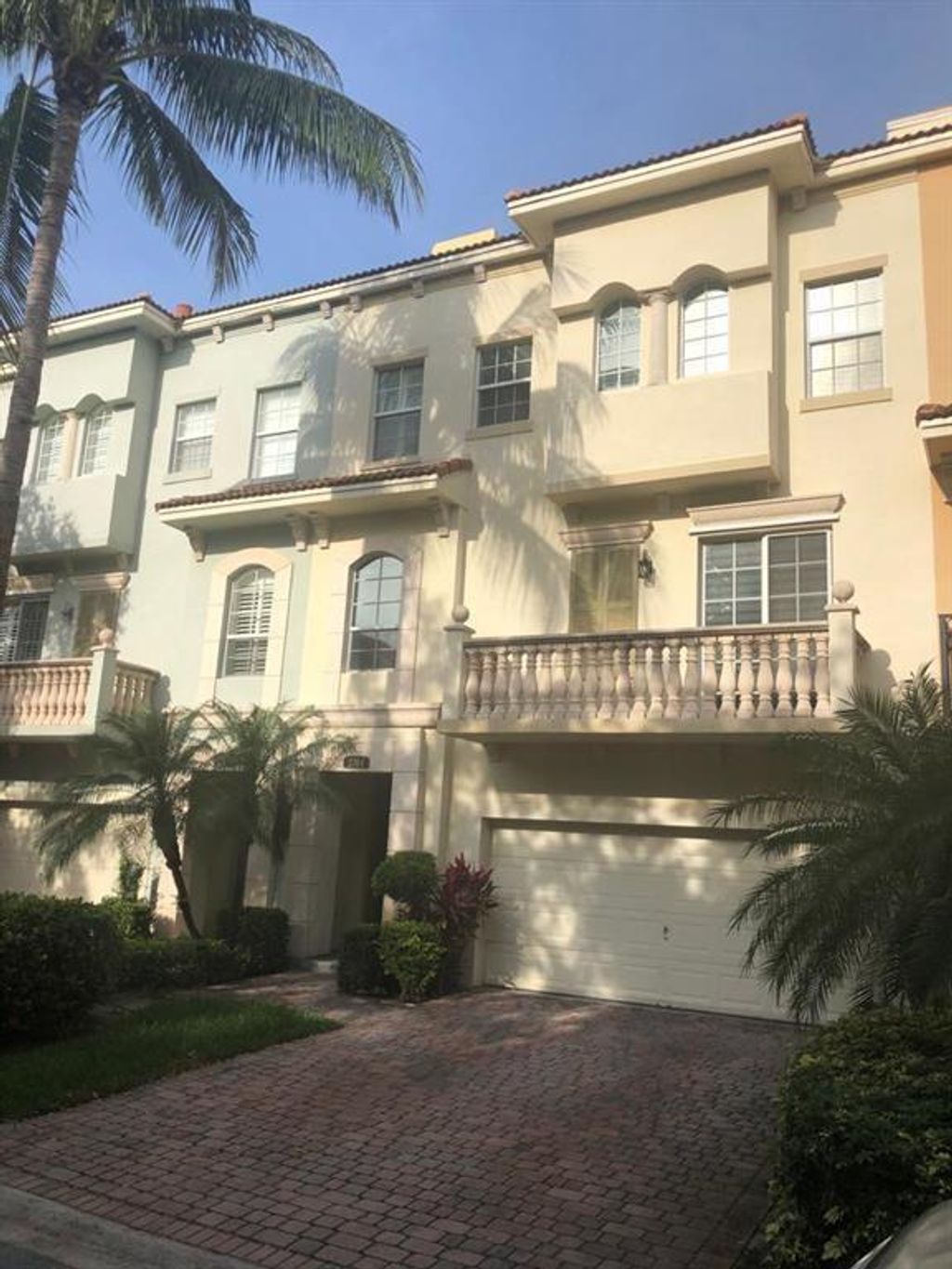 Photo of 2764 Ravella Way, Palm Beach Gardens, FL 33410 (MLS # F10509825)