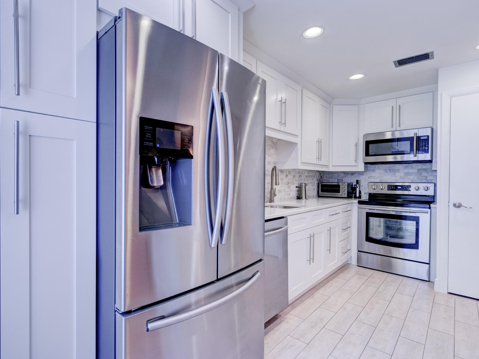 Vistas of Boca Lago - Residential