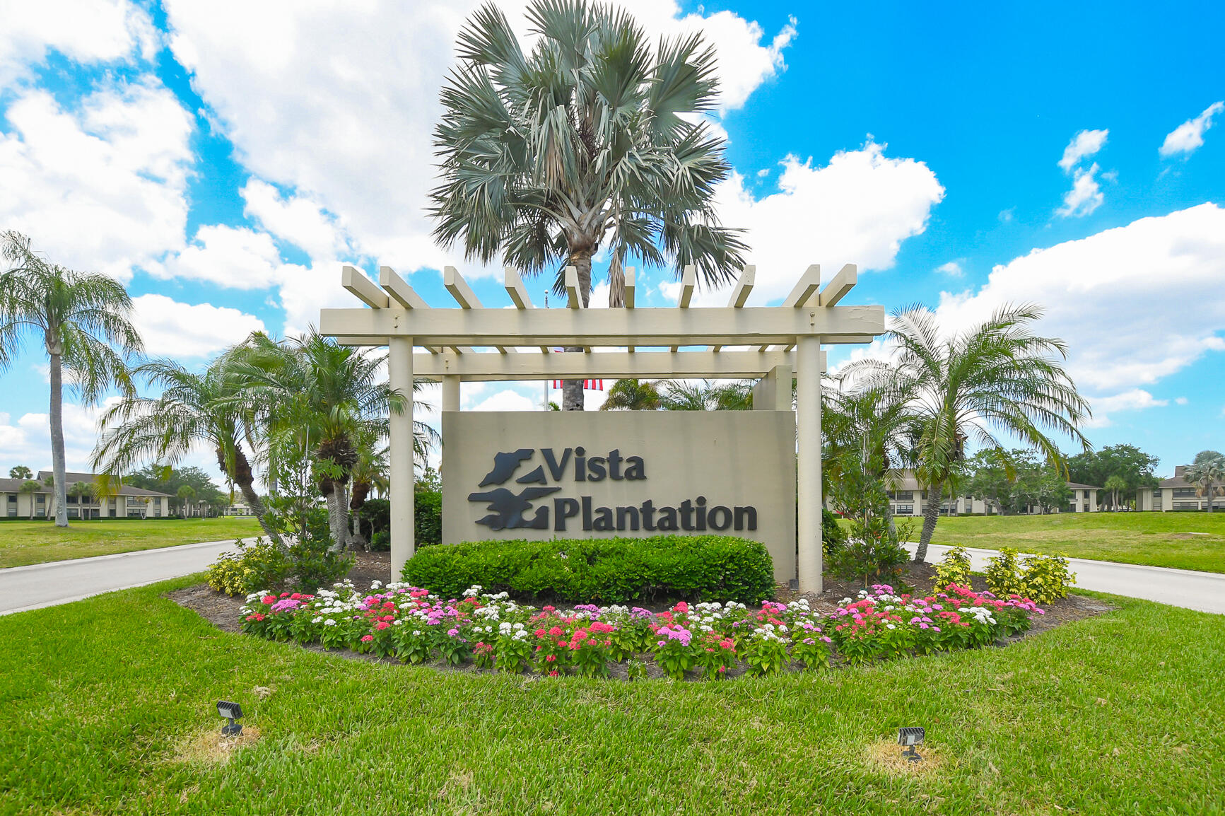 VISTA PLANTATION PHASE I & II - Residential Lease