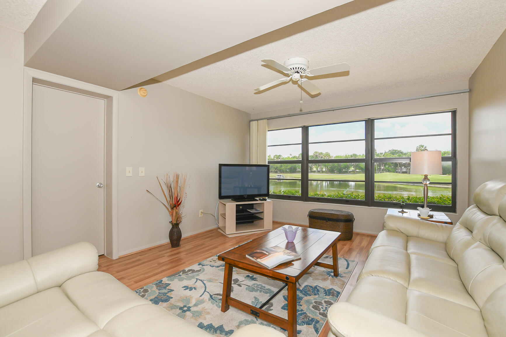 VISTA PLANTATION PHASE I & II - Residential Lease
