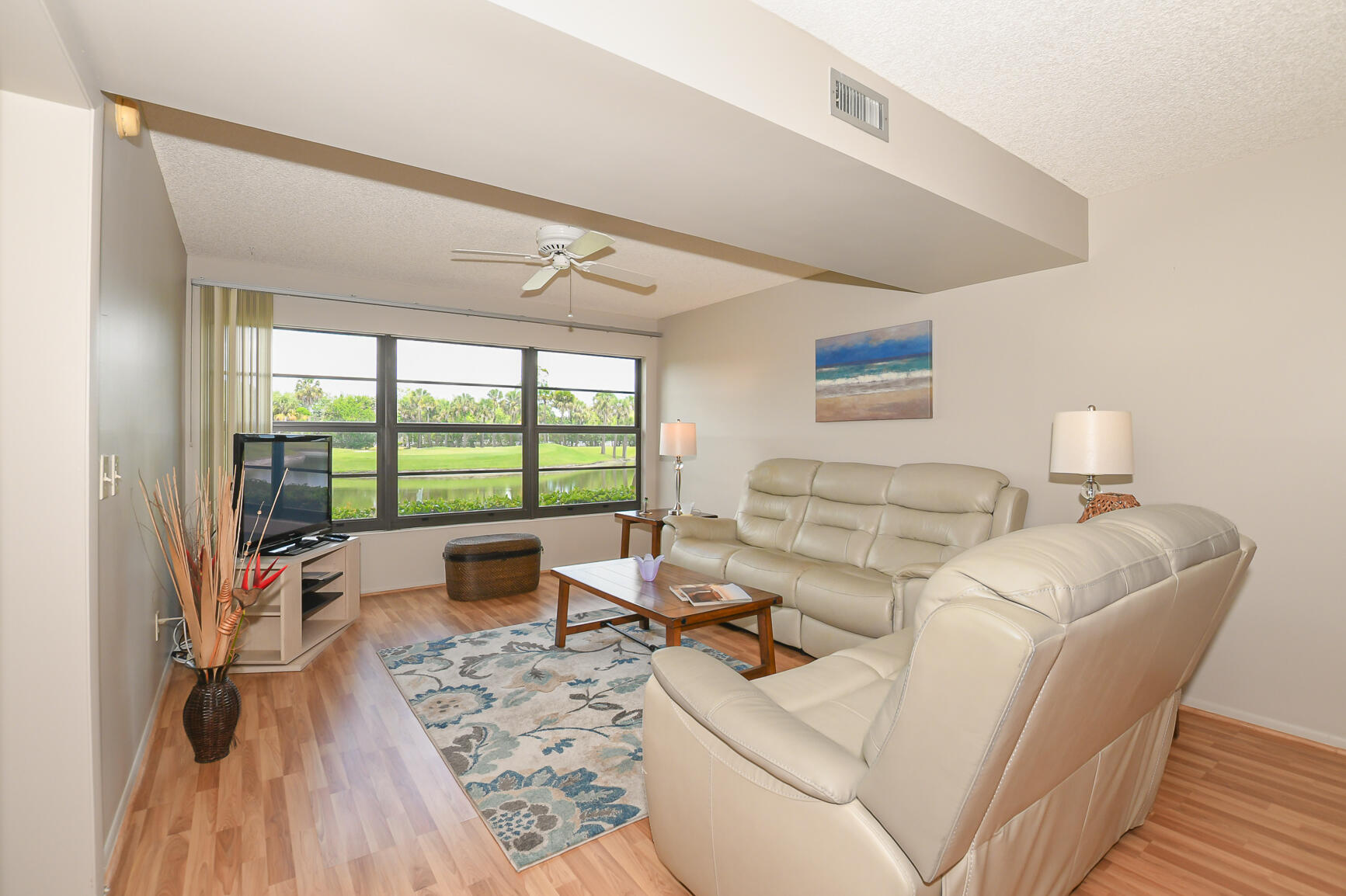 VISTA PLANTATION PHASE I & II - Residential Lease