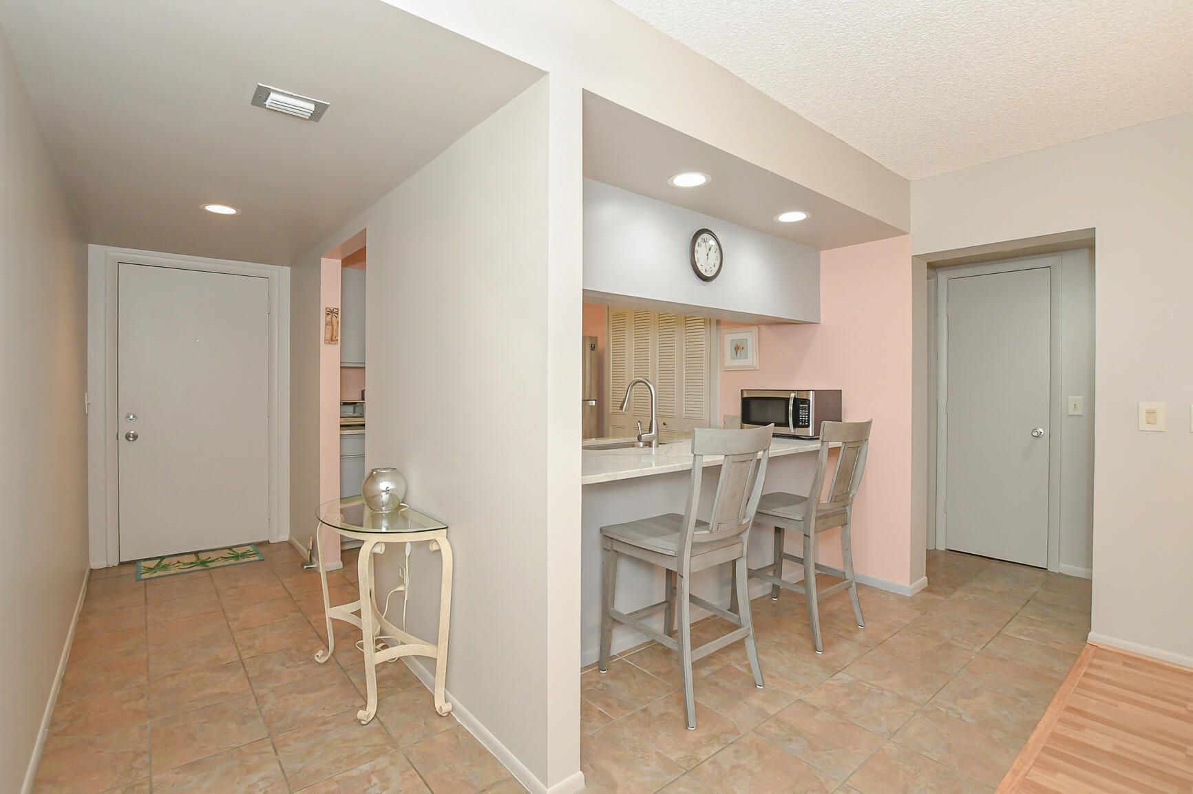 VISTA PLANTATION PHASE I & II - Residential Lease