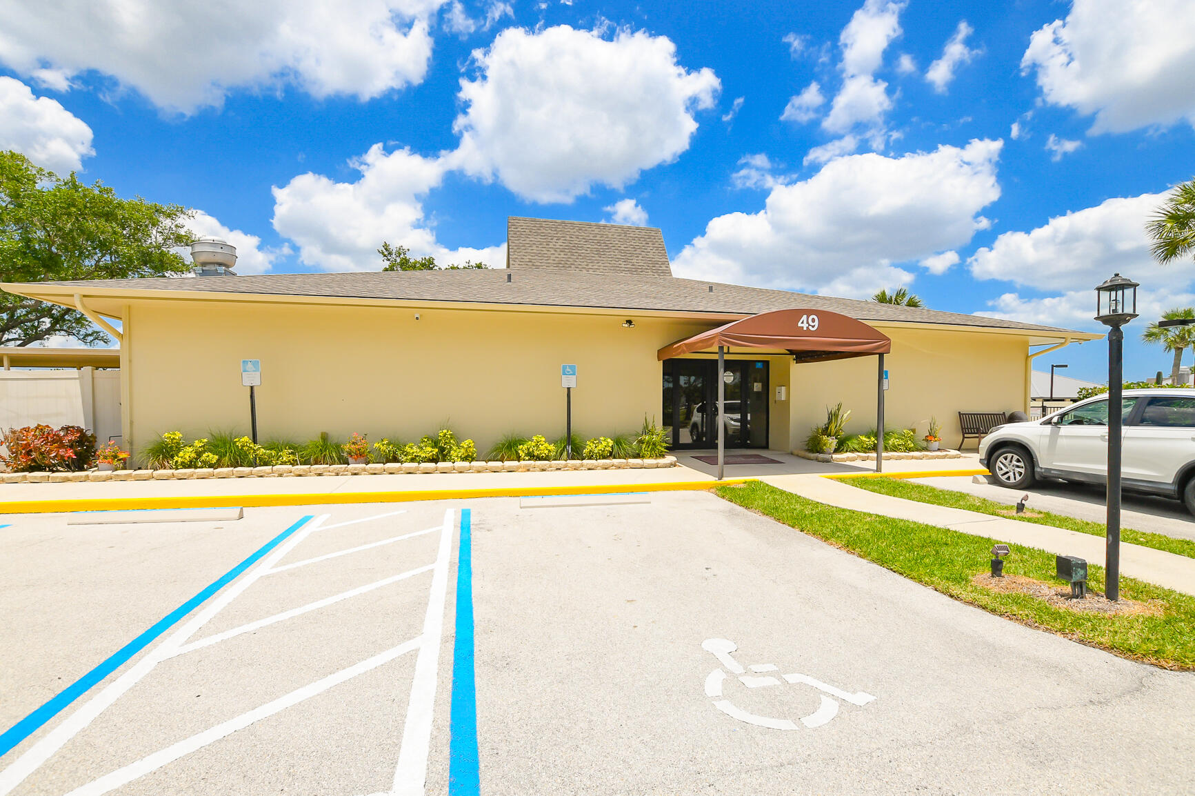 VISTA PLANTATION PHASE I & II - Residential Lease