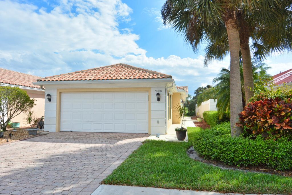 Photo of 1020 SW Balmoral Trace, Stuart, FL 34997 (MLS # B26003013)