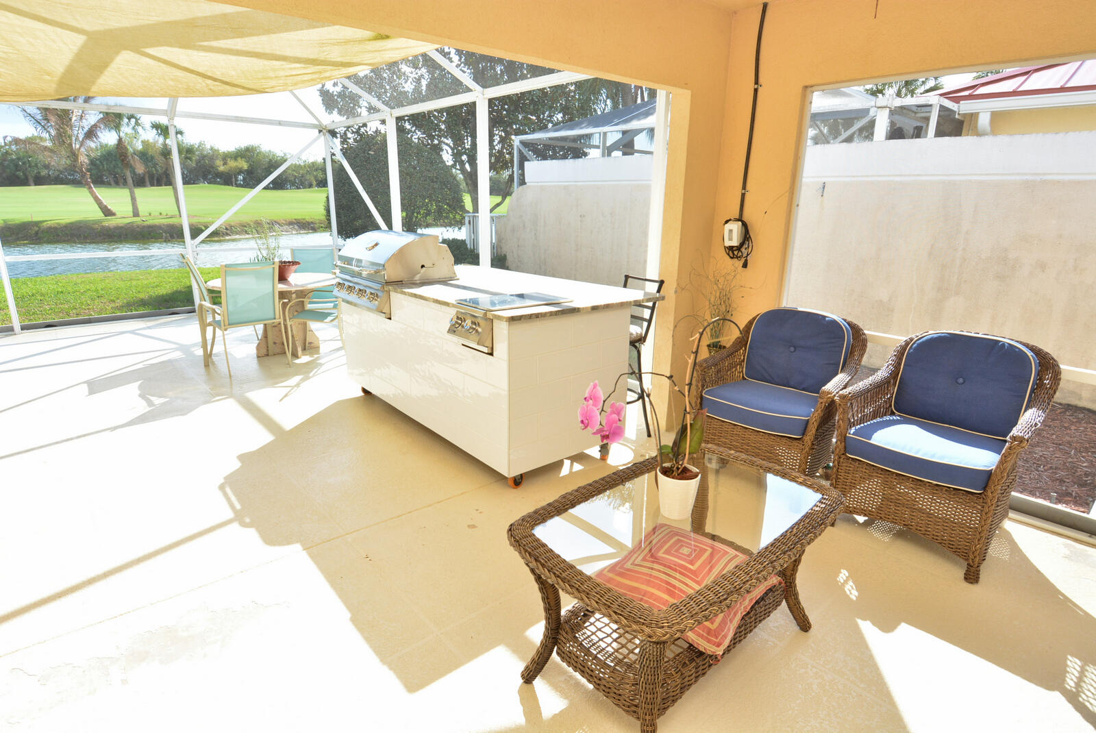 FLORIDA CLUB - Residential Lease