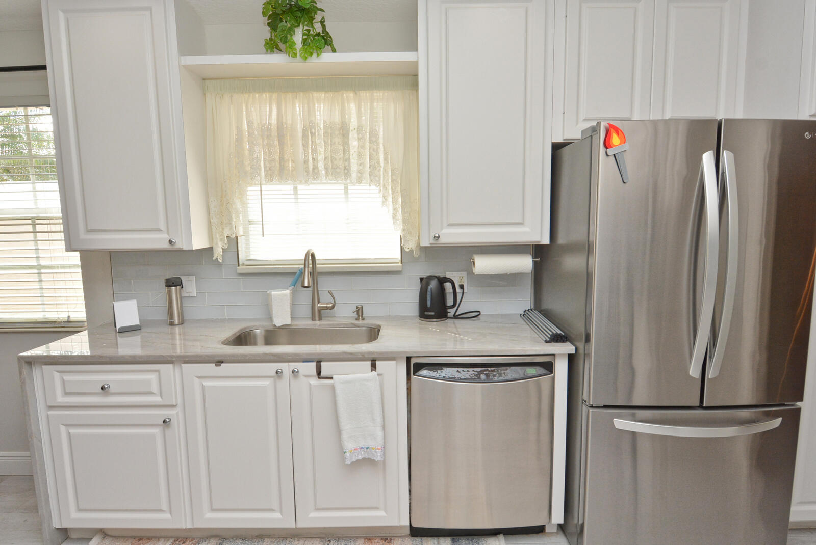 FLORIDA CLUB - Residential Lease