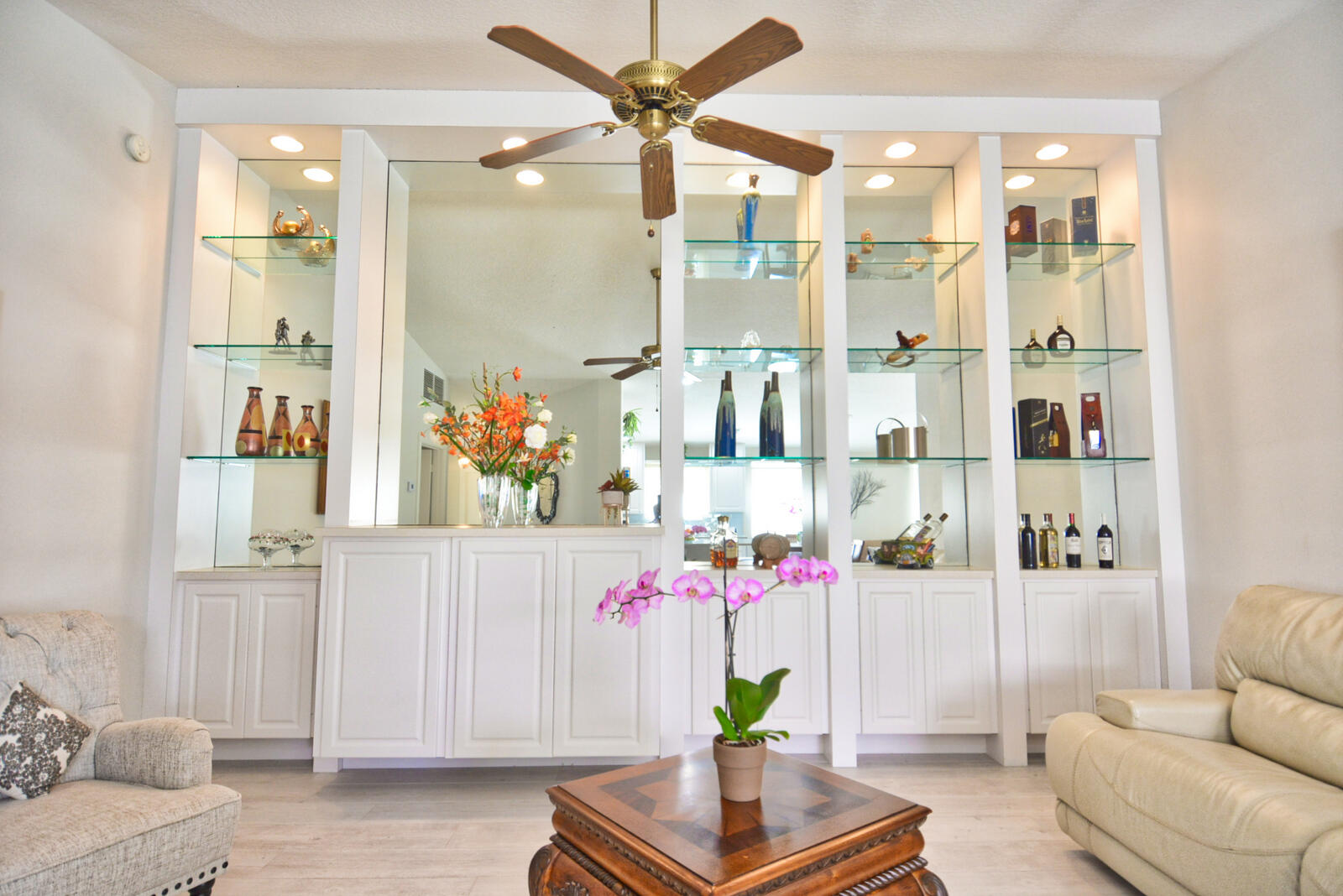 FLORIDA CLUB - Residential Lease