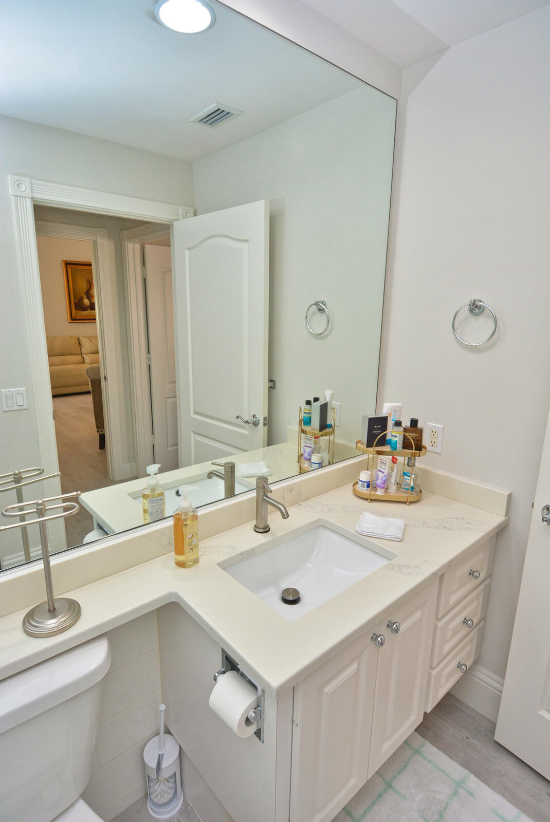 FLORIDA CLUB - Residential Lease