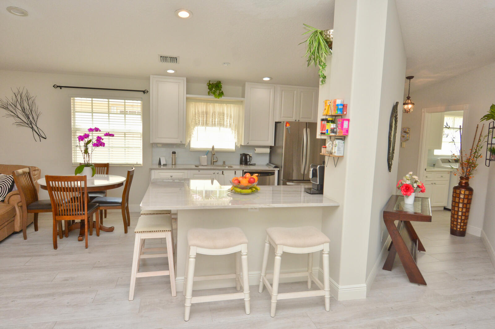 FLORIDA CLUB - Residential Lease