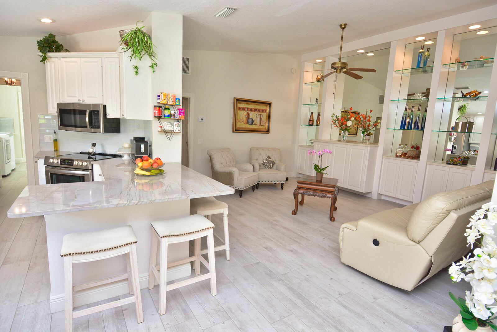 FLORIDA CLUB - Residential Lease