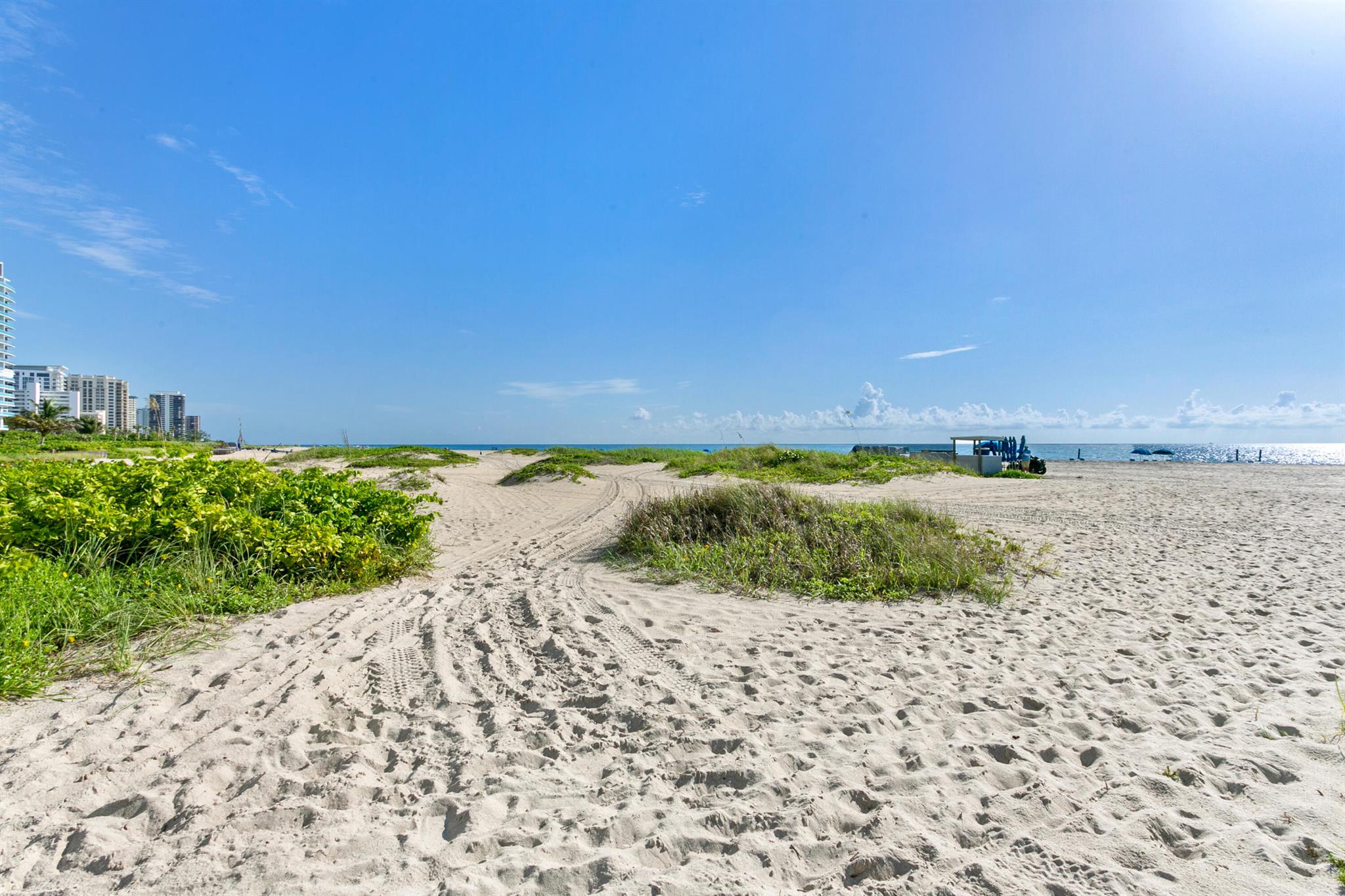 2700 NORTH OCEAN CONDO - Residential