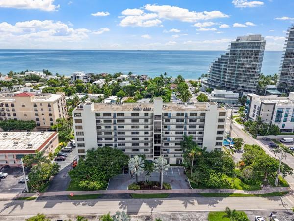 Stunning views of the ocean and intracoastal waterway. Large 2 bedroom, 2.5 bath home with 1,369 feet of living space. The living area is bright and spacious, with large bedrooms and balcony. HOA includes water, cable and internet. The building is pet friendly, has a gym, pool, BBQ area and covered parking. Walk to the beach, restaurant, shops, supermarket. This is the perfect location.
