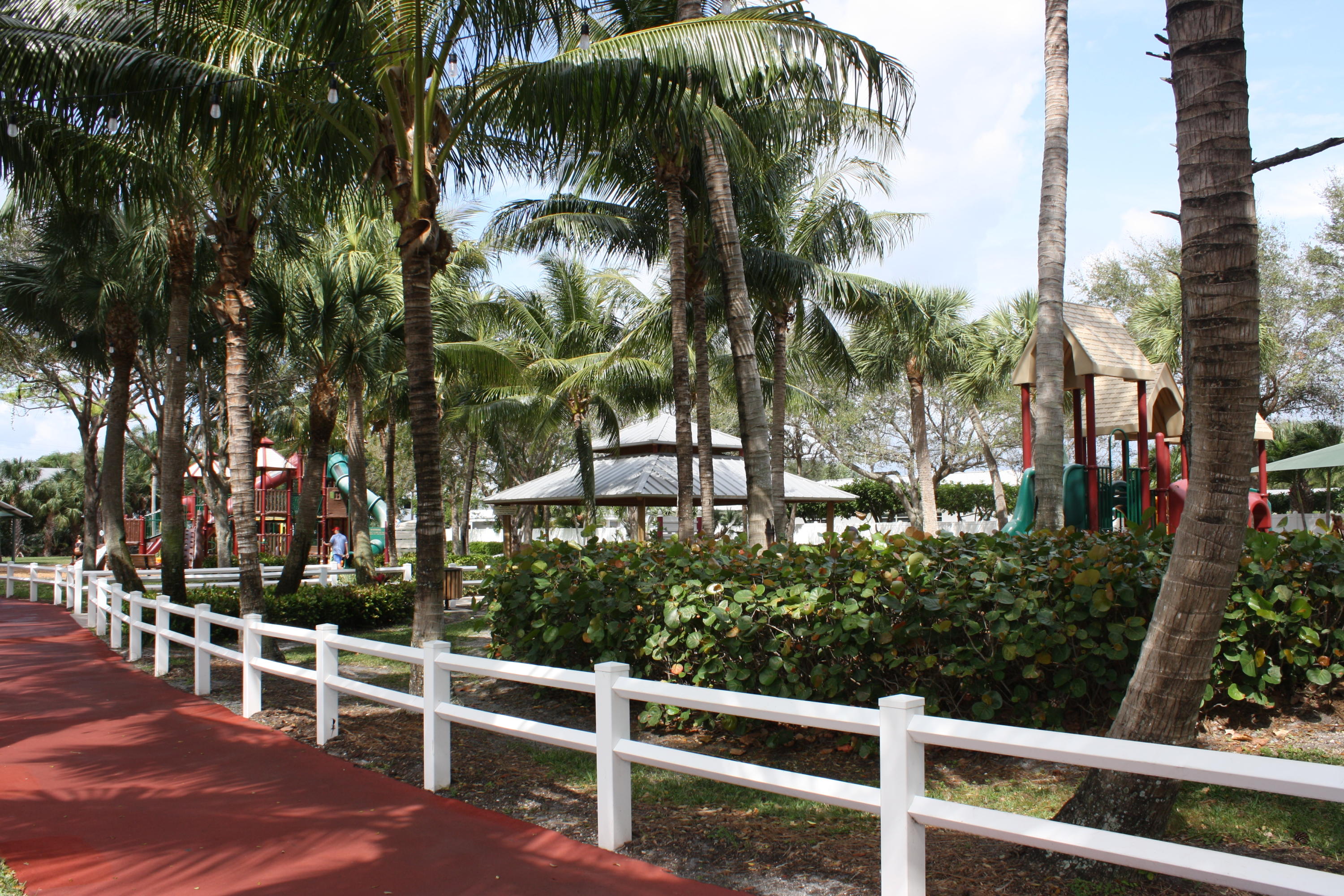 Armour Manor - Residential