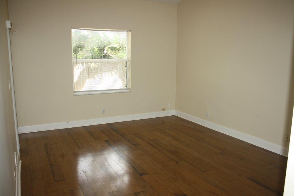 Armour Manor - Residential