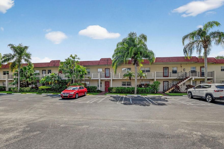 Beautiful first-floor 2-bedroom, 2-bath rental located in a desirable 55+ community featuring many amenities and close to shopping, dining, and major roads. downtown Delray