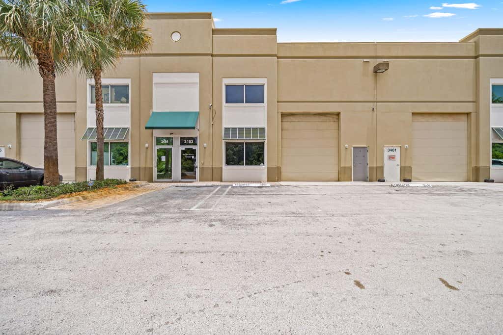 Photo of 3463 HIGH RIDGE Road, Boynton Beach, FL 33426 (MLS # B26053492)