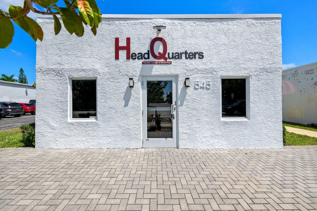 Photo of 545 NE 13th Street, Fort Lauderdale, FL 33304 (MLS # F10503334)