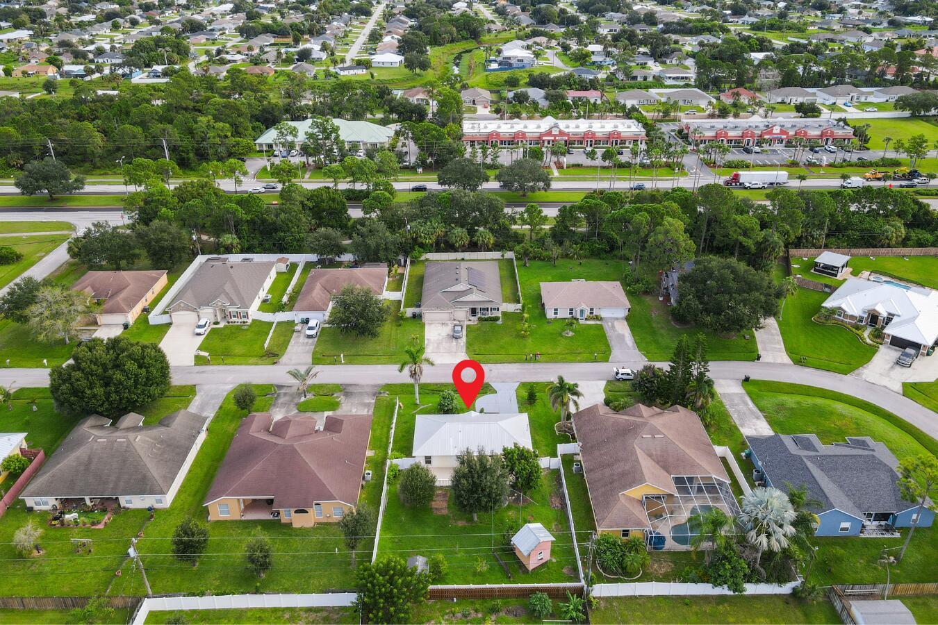 1358 SW Prairie Circle