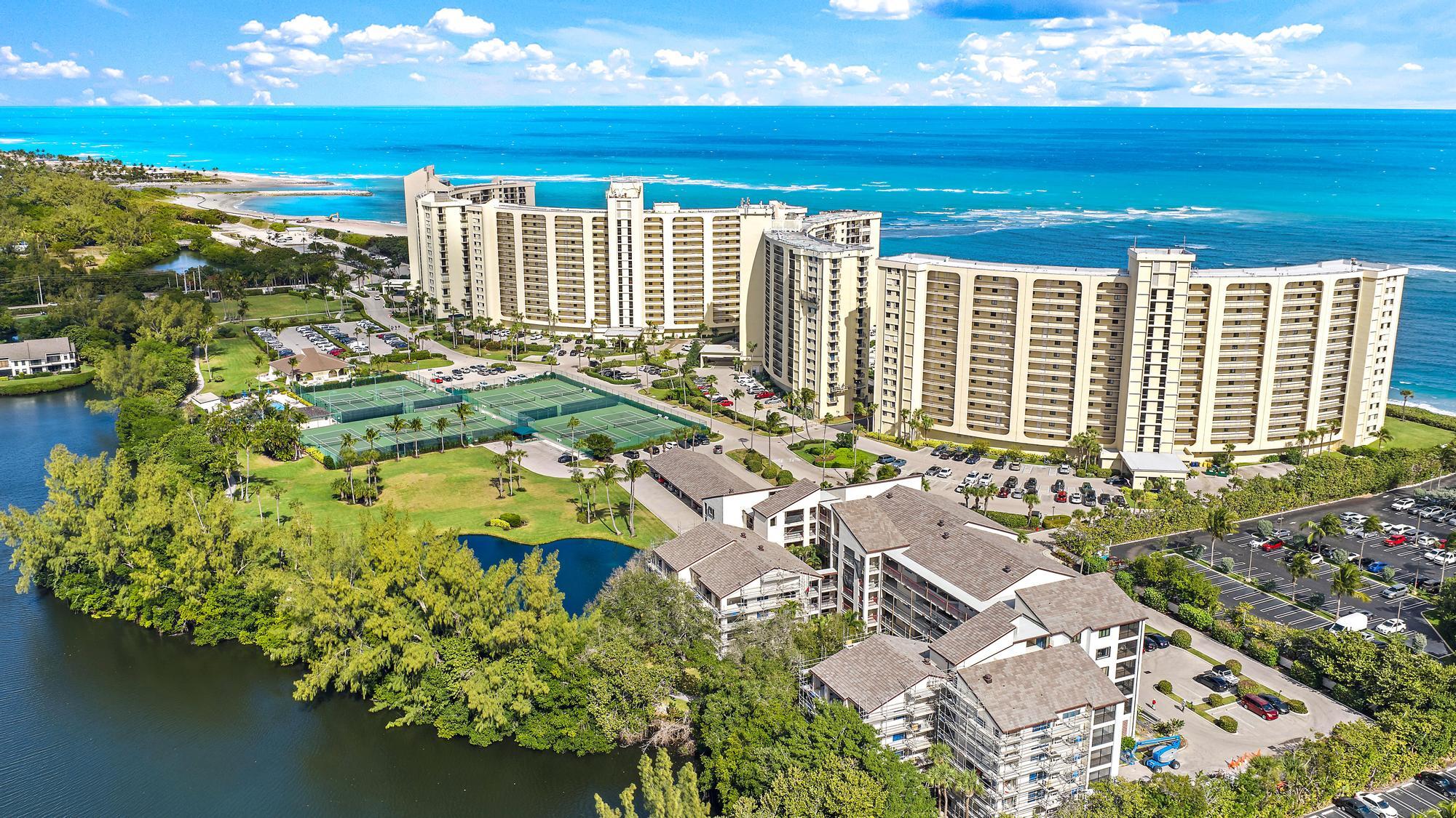 500 Ocean Trail Way 305