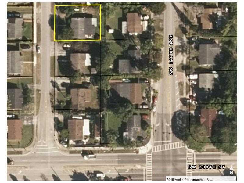 LEE BELL HOMES - Residential