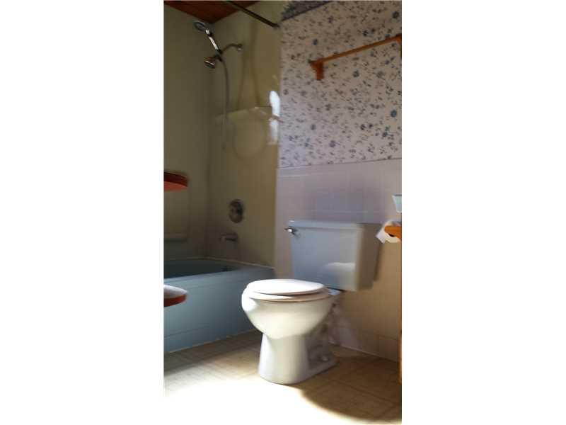 LEE BELL HOMES - Residential