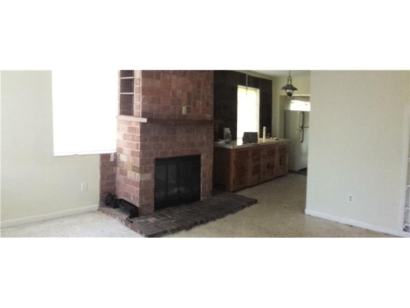 LEE BELL HOMES - Residential