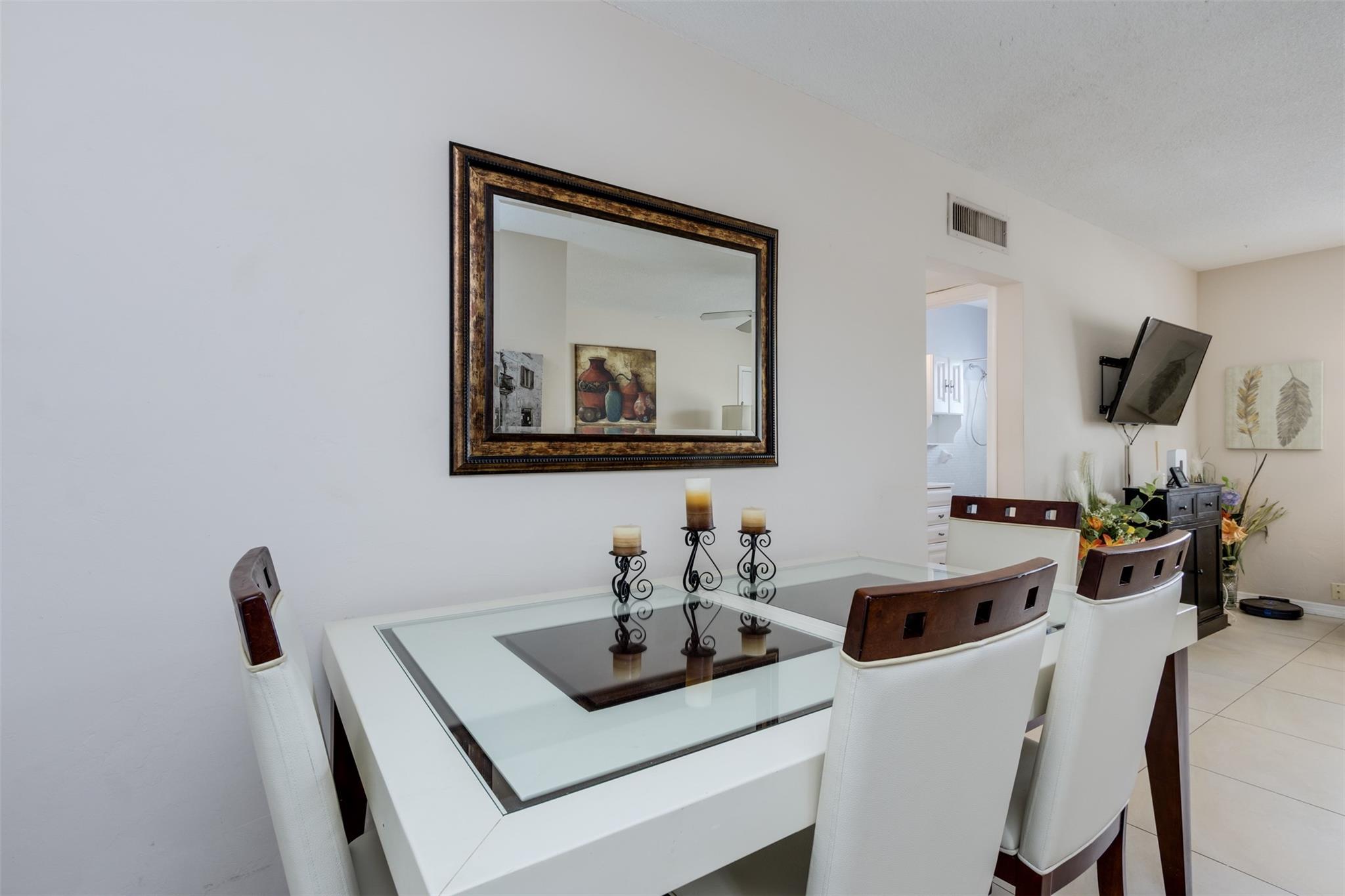 350 S Cypress Rd 522