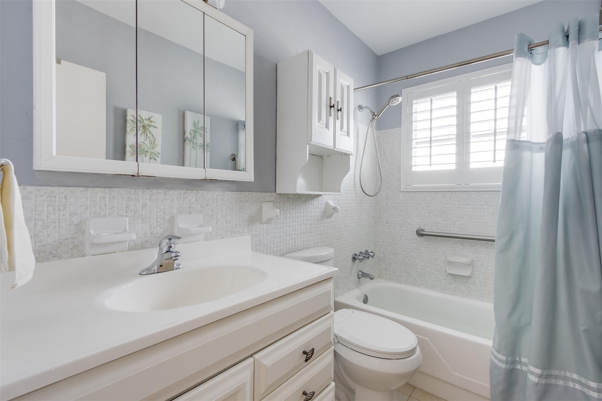 VIRGINIAN APARTMENTS - Residential