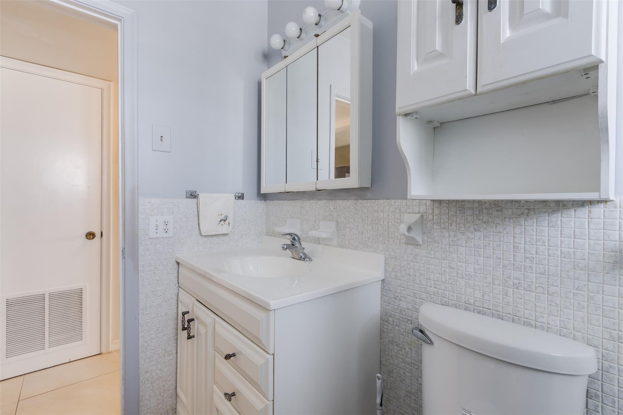 VIRGINIAN APARTMENTS - Residential