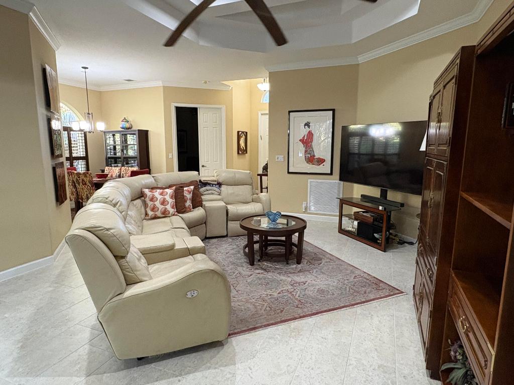 2585 SE Stonebriar Way