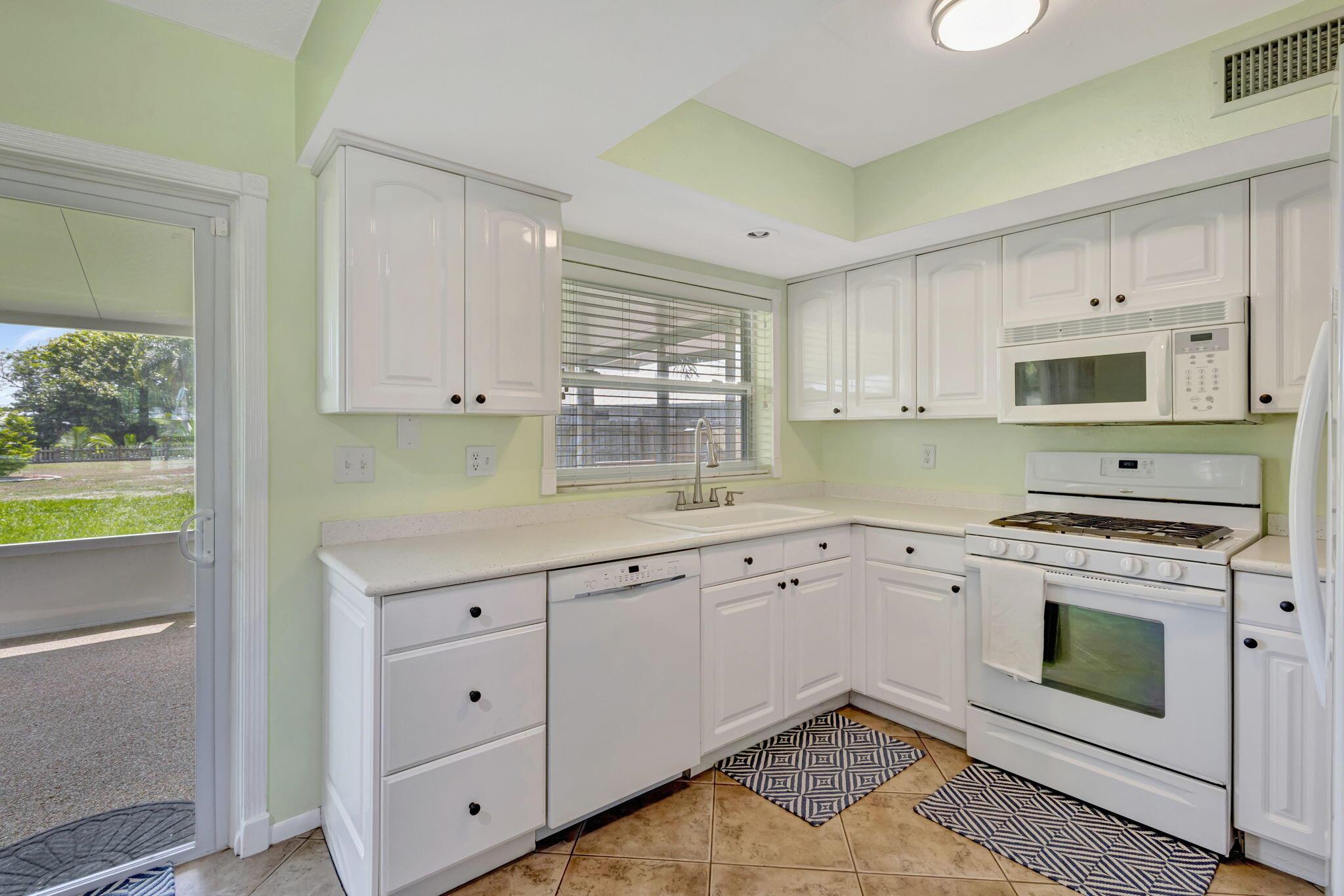 PORT ST LUCIE SECTION 6 - Residential