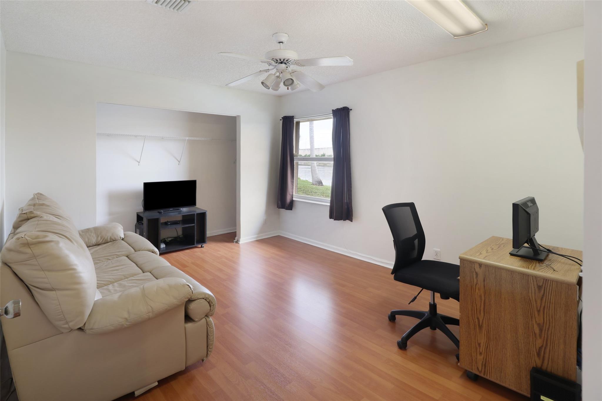 Westview Village 147-16 B - Residential