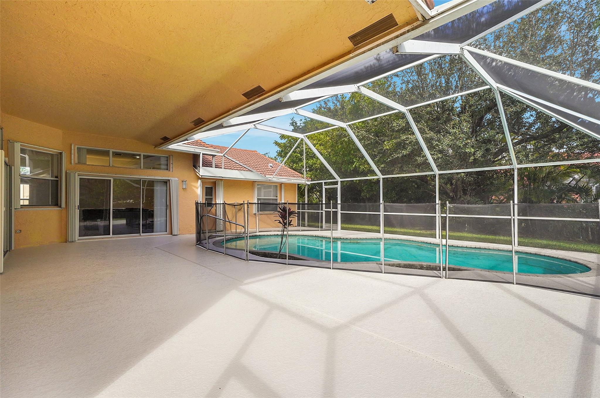 Westview Village 147-16 B - Residential