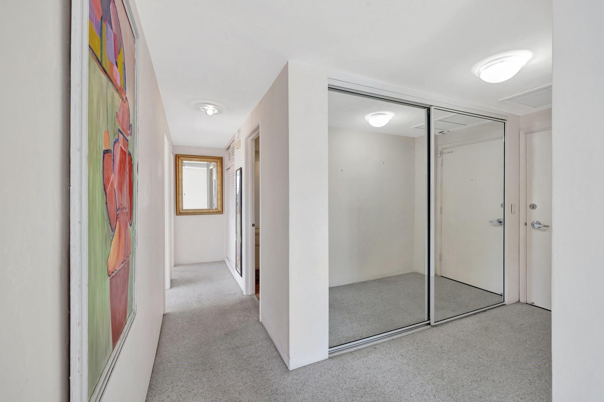 Coral Ridge Towers East - Residential