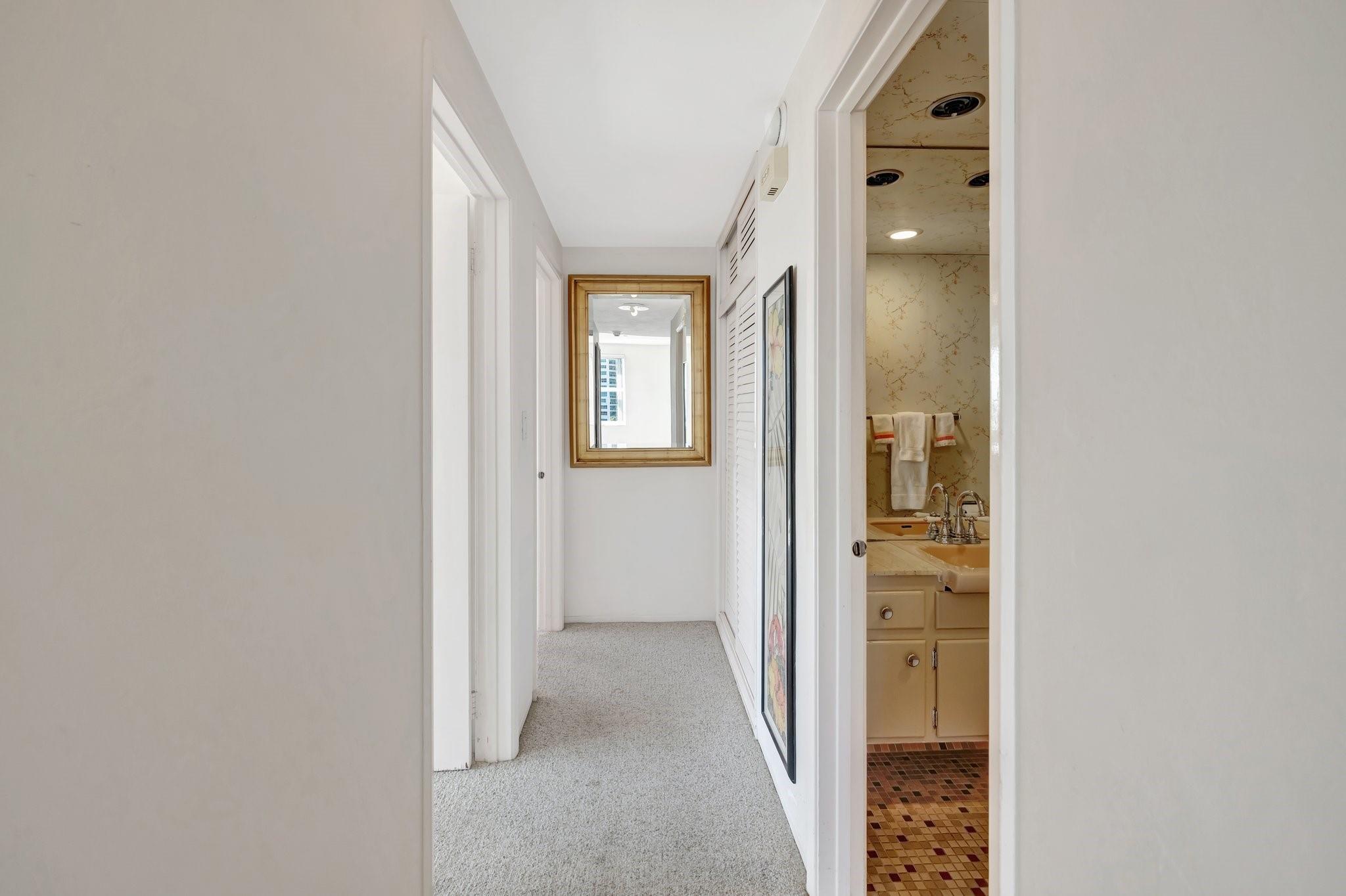 Coral Ridge Towers East - Residential