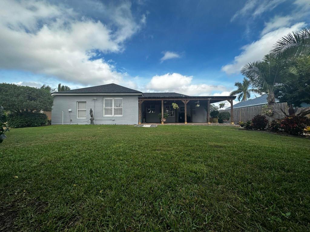 PORT ST LUCIE SECTION 7 - Residential Lease