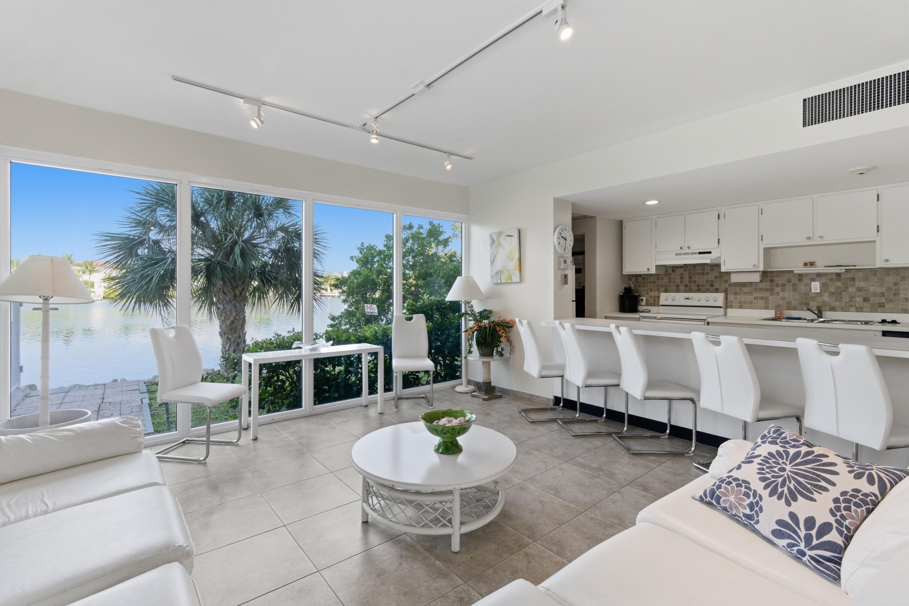 3581 S Ocean Boulevard Apt 4e