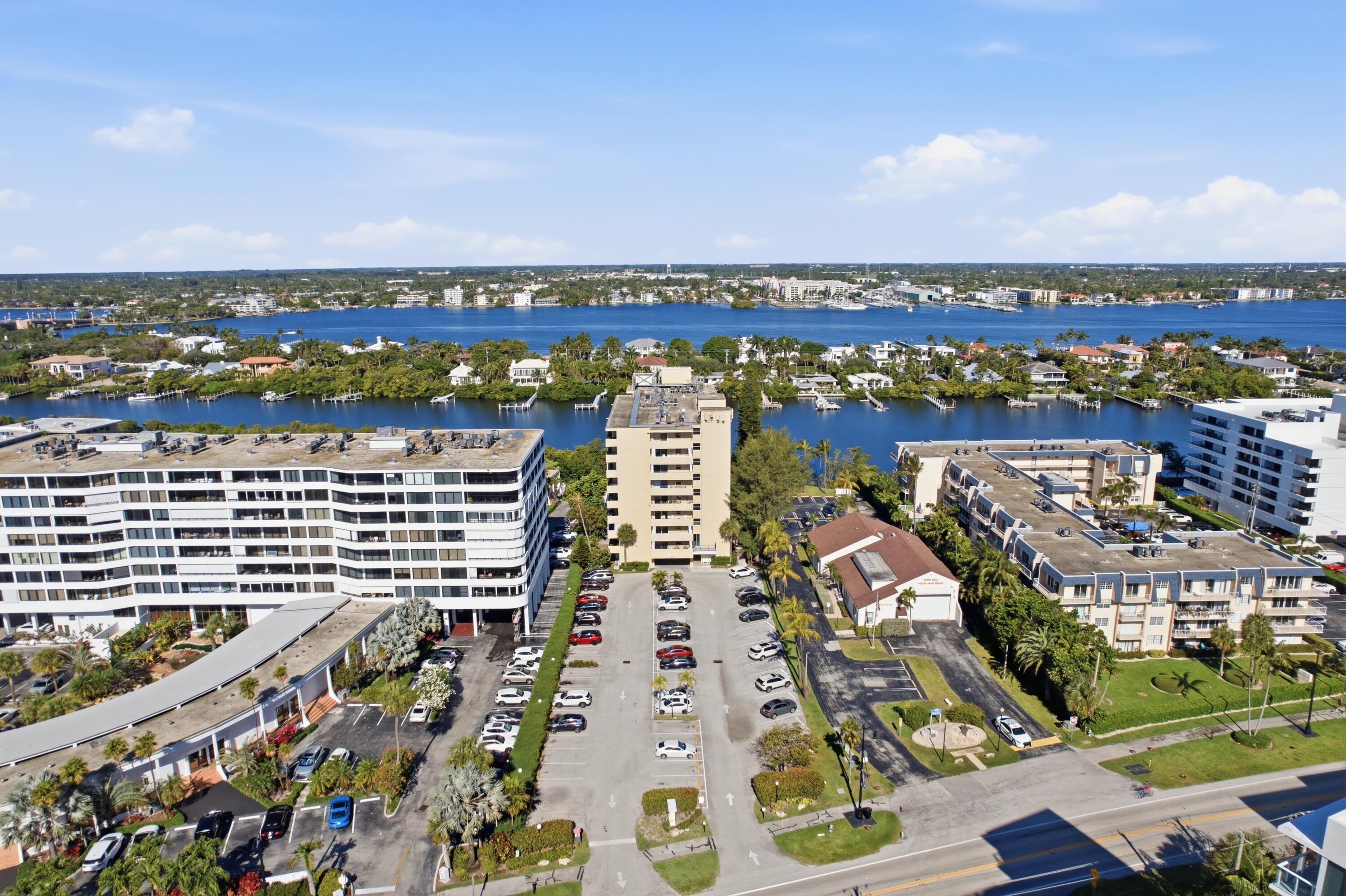 HORIZON WEST CONDO - Residential