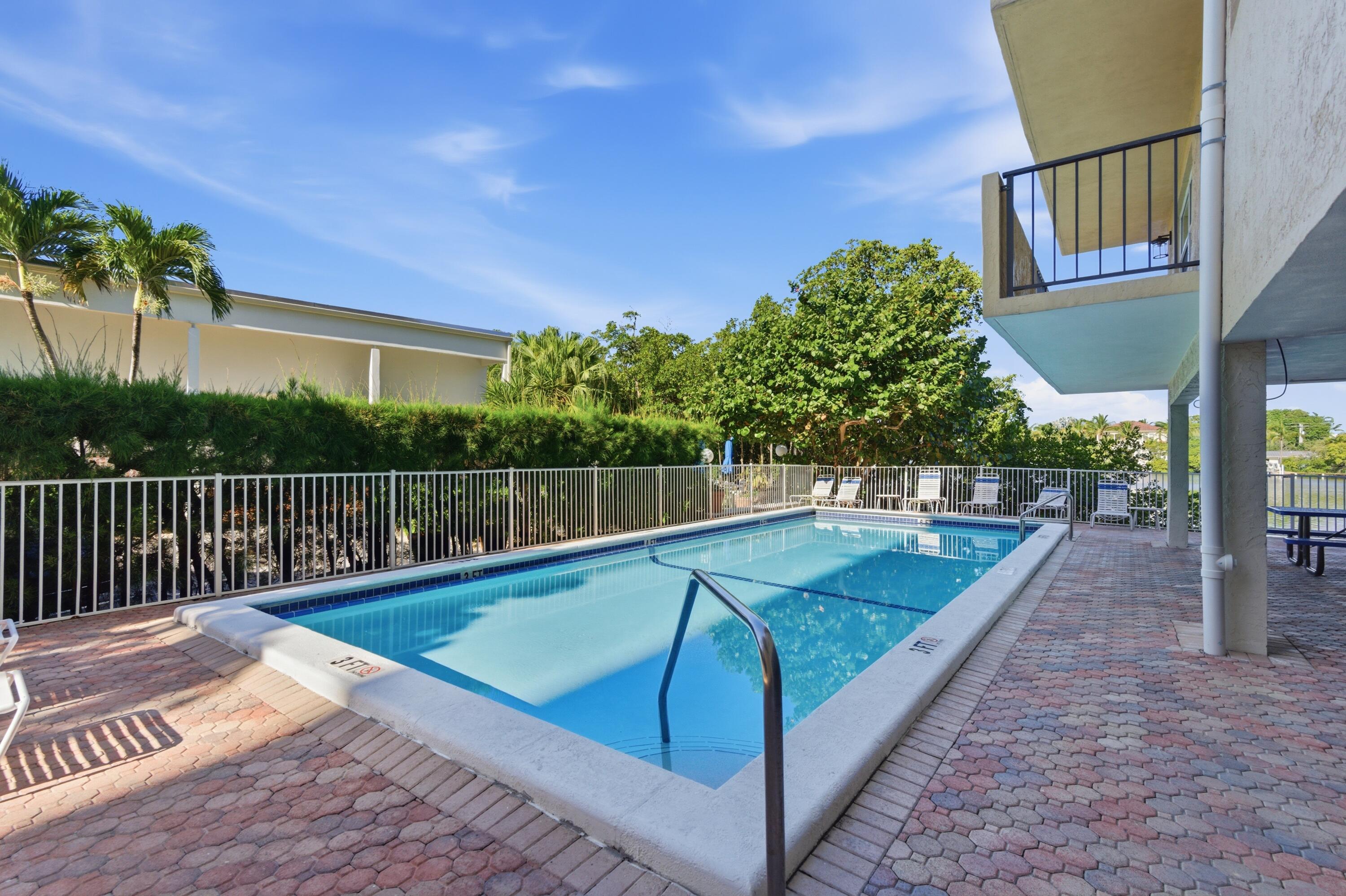 3581 S Ocean Boulevard Apt 4e