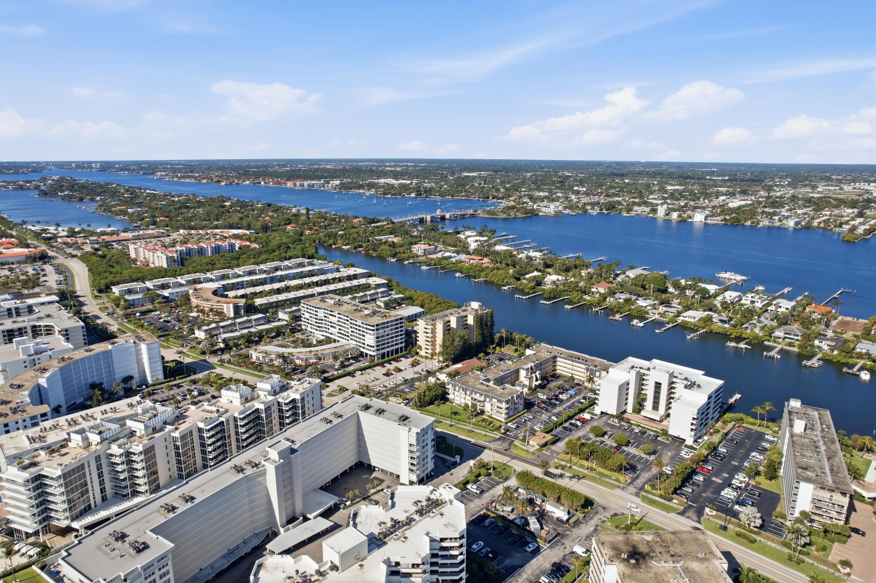 HORIZON WEST CONDO - Residential