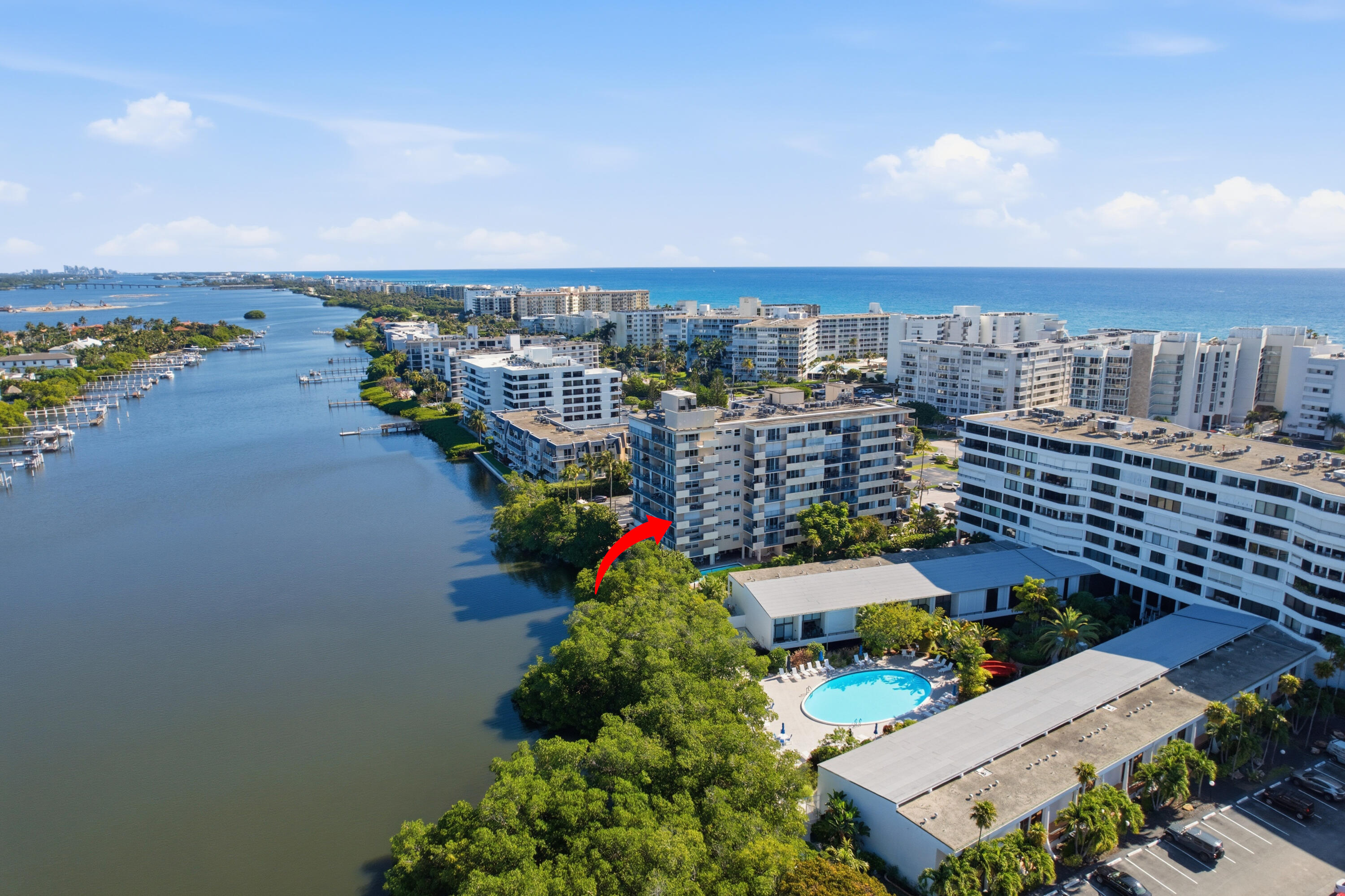 HORIZON WEST CONDO - Residential