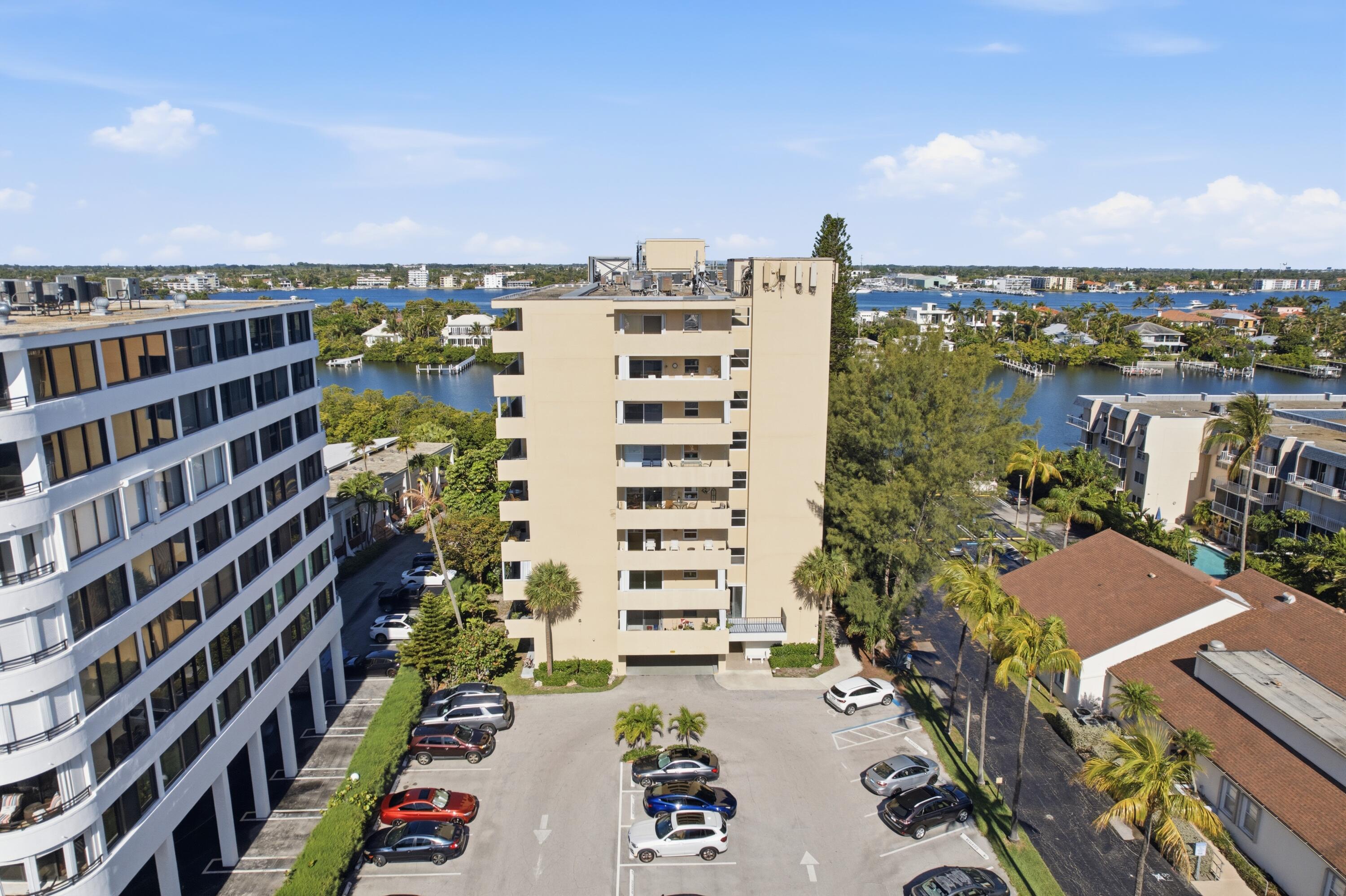 HORIZON WEST CONDO - Residential