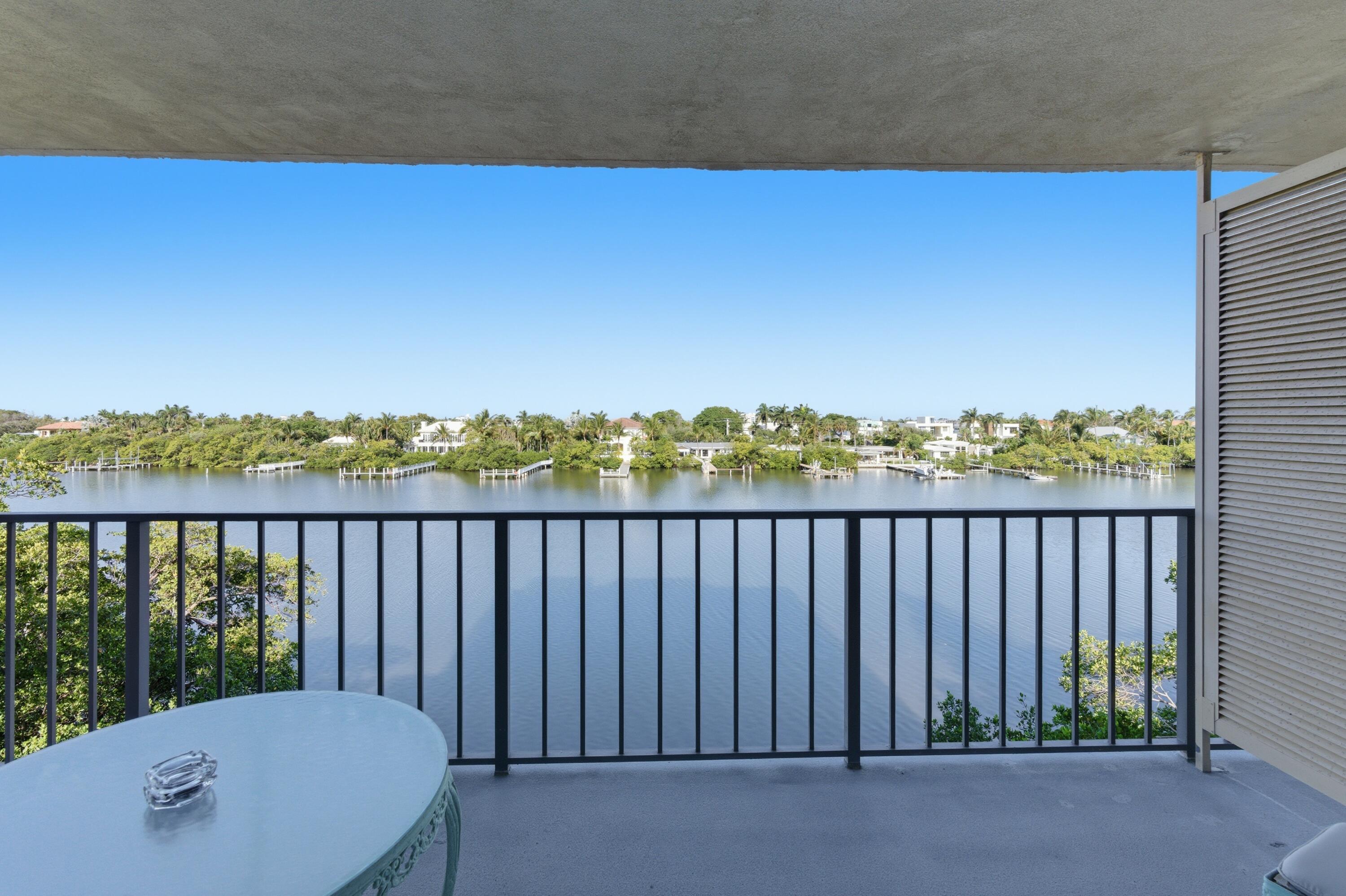 HORIZON WEST CONDO - Residential