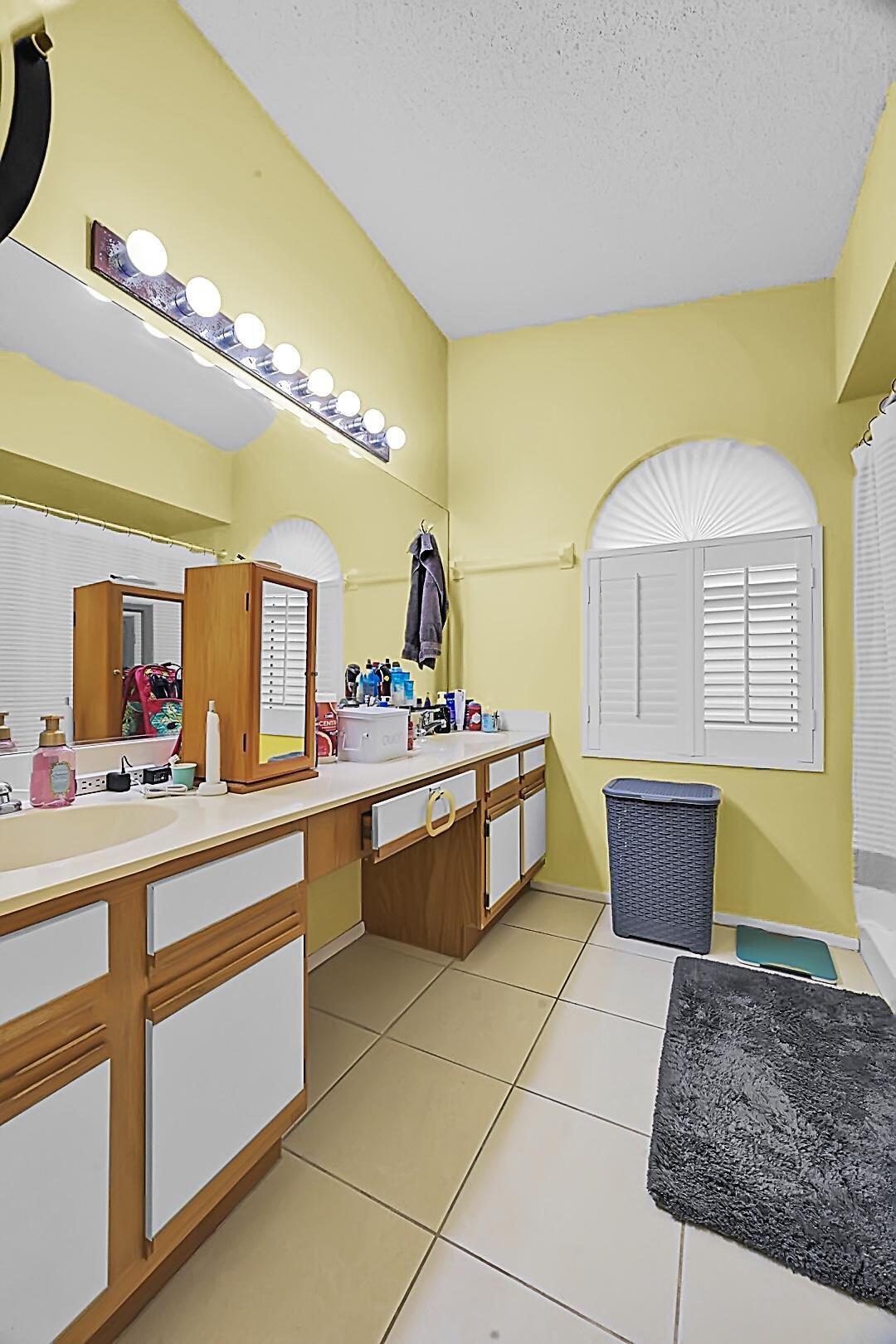 PORT ST LUCIE SECTION 33 - Residential