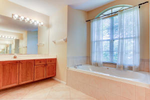 Palm Beach Country Estate - Residential