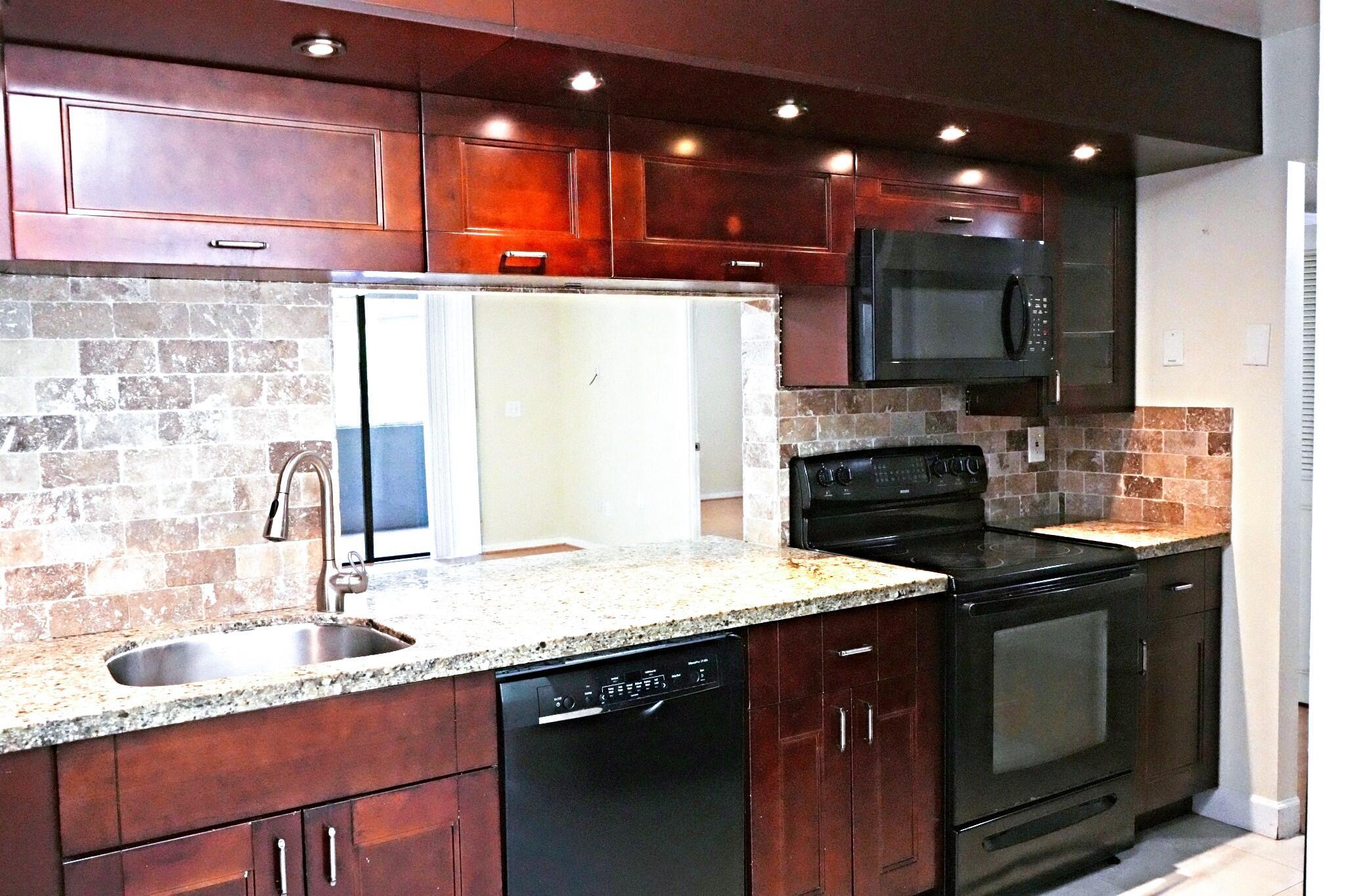 ROYAL PALM AT PLANTATION - Residential