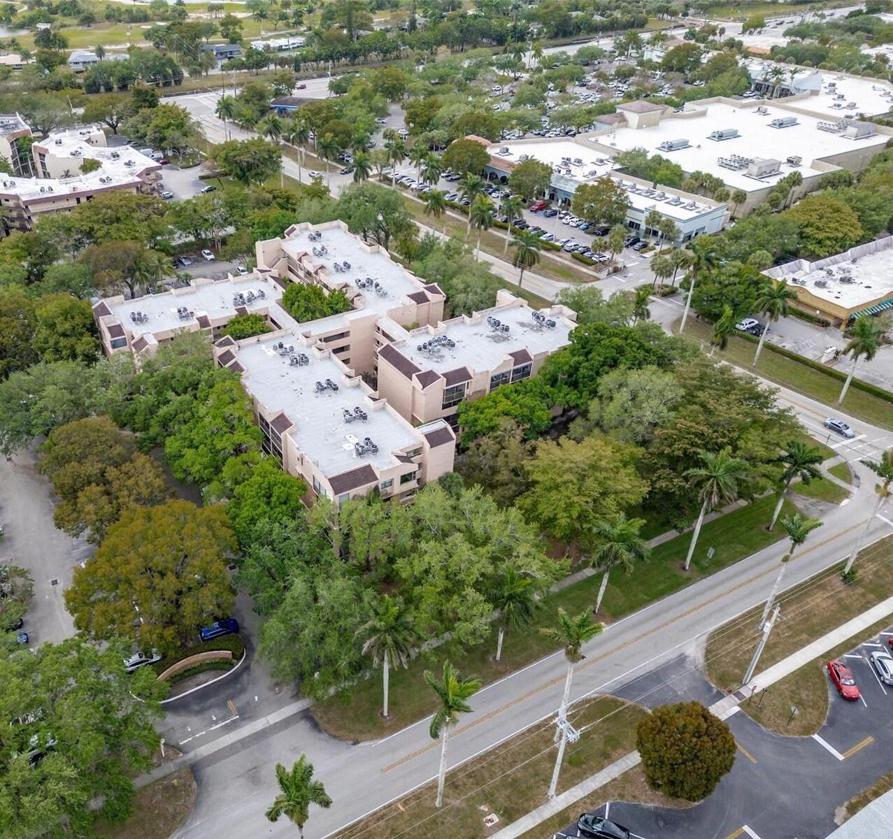 ROYAL PALM AT PLANTATION - Residential